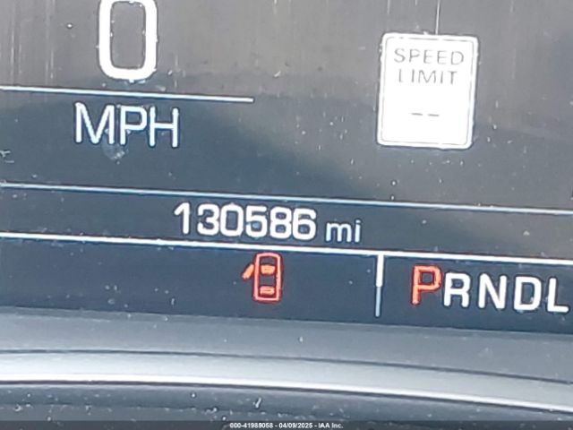 1G1ZH5SX0HF110054 Chevrolet Malibu Premier