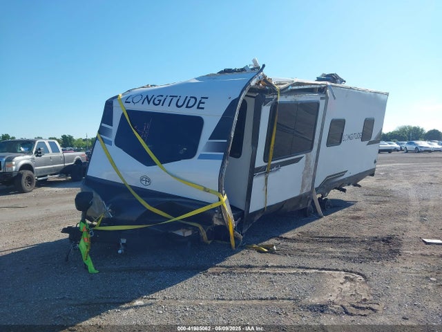 5ZT2LNMB3S9010947 Forest River Longitude Towable