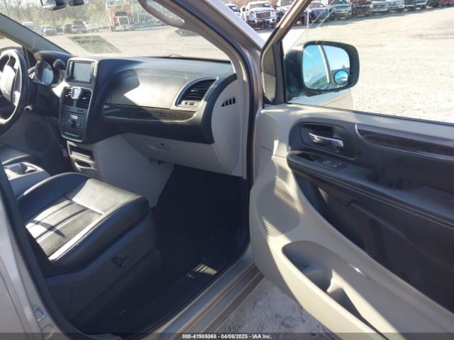 2016 CHRYSLER TOWN & COUNTRY 2C4RC1CG1GR194115 Photo 4