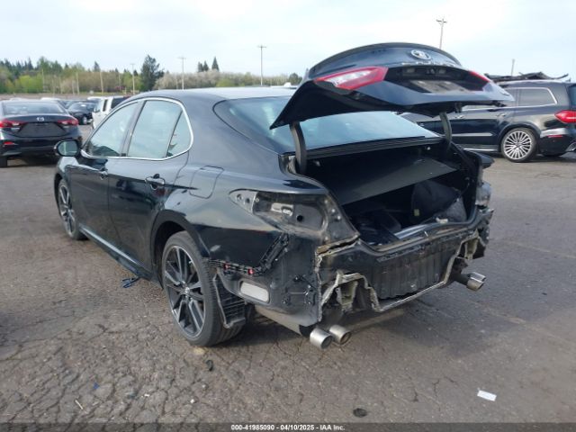 4T1B61HK3JU005427 Toyota CAMRY XSE