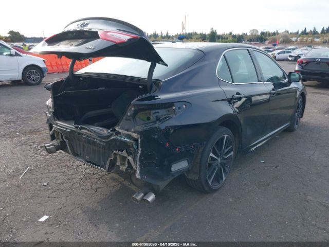 4T1B61HK3JU005427 Toyota CAMRY XSE