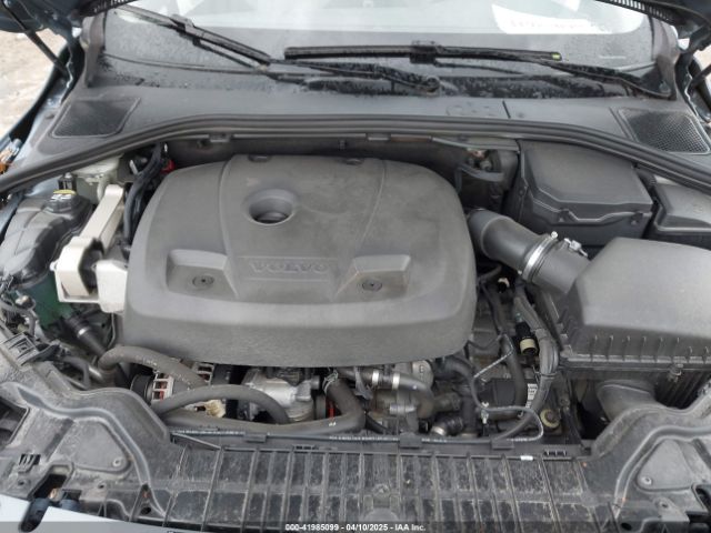 YV440MWK0J2058338 Volvo V60 Cross Country T5
