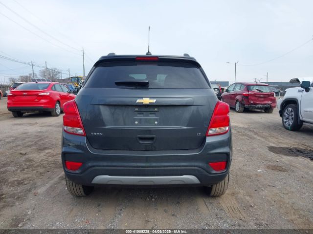 KL7CJLSB0JB722825 Chevrolet Trax Lt