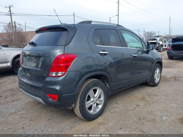 KL7CJLSB0JB722825 Chevrolet Trax Lt