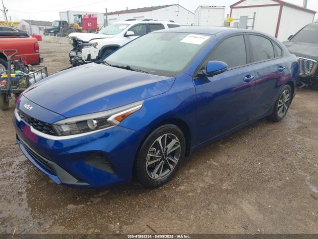 3KPF24AD6PE683112 KIA Forte Lxs