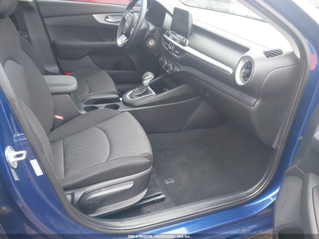 3KPF24AD6PE683112 KIA Forte Lxs