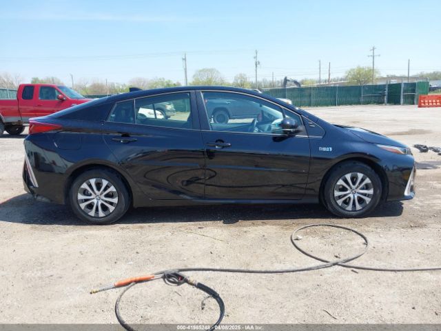 JTDKAMFP5M3187029 Toyota 2zr-fxe, 1nm+1sm