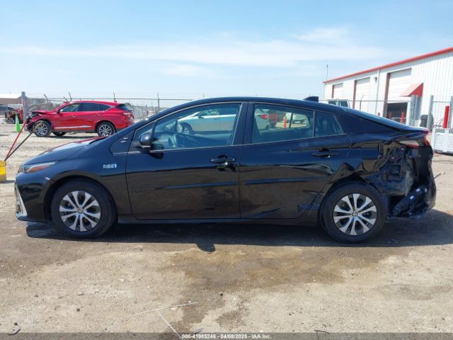 JTDKAMFP5M3187029 Toyota 2zr-fxe, 1nm+1sm