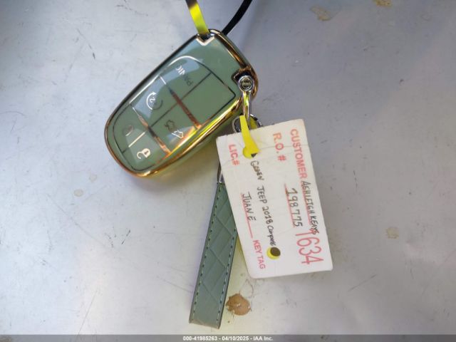3C4NJCBB2JT462065 Jeep Compass Latitude Fwd