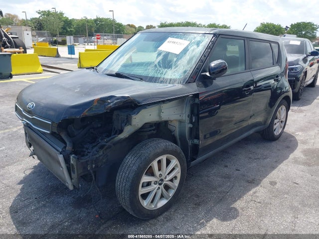 KNDJP3A56J7904245 KIA SOUL +