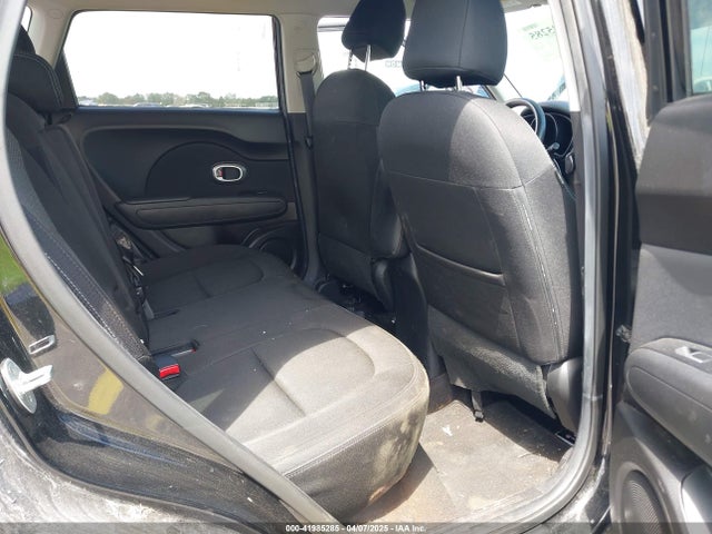 KNDJP3A56J7904245 KIA SOUL +