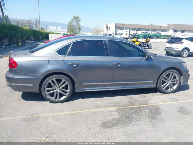 1VWAT7A36GC060108 Volkswagen Passat 1.8t R-line