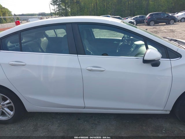 1G1BE5SM5H7249915 Chevrolet Cruze Lt Auto