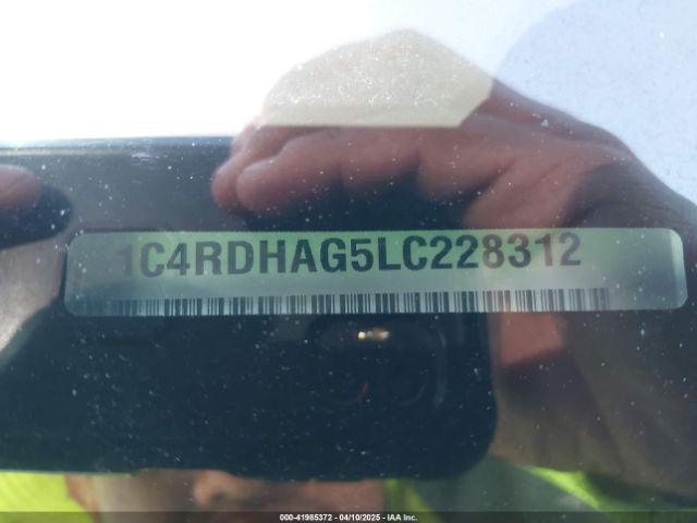 2020 DODGE DURANGO 1C4RDHAG5LC228312 Photo 8
