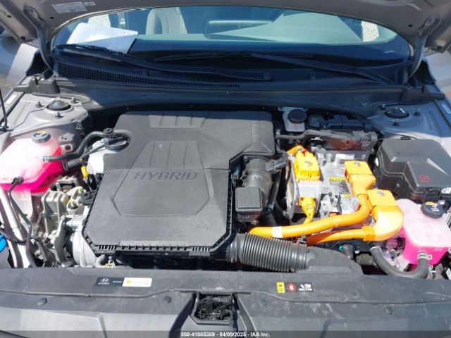 KMHLM4AJ7NU031662 Hyundai Elantra Hybrid Blue