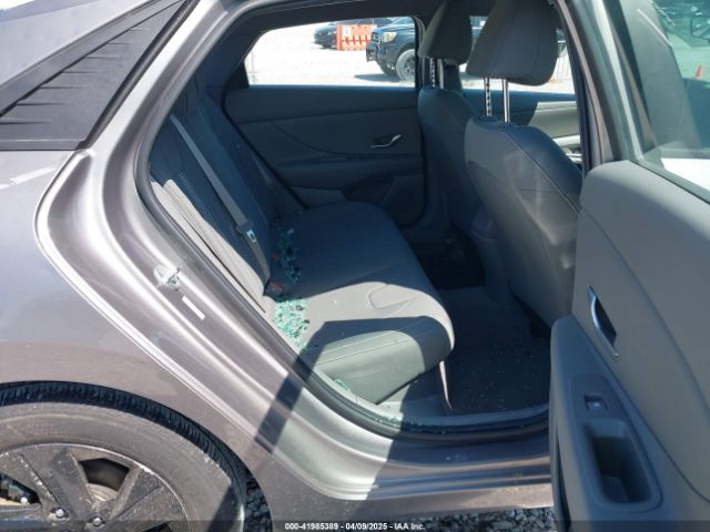 KMHLM4AJ7NU031662 Hyundai Elantra Hybrid Blue