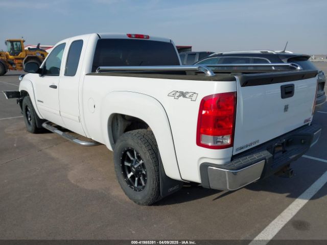 2010 GMC SIERRA 1500 1GTSKVE38AZ152852 Photo 2