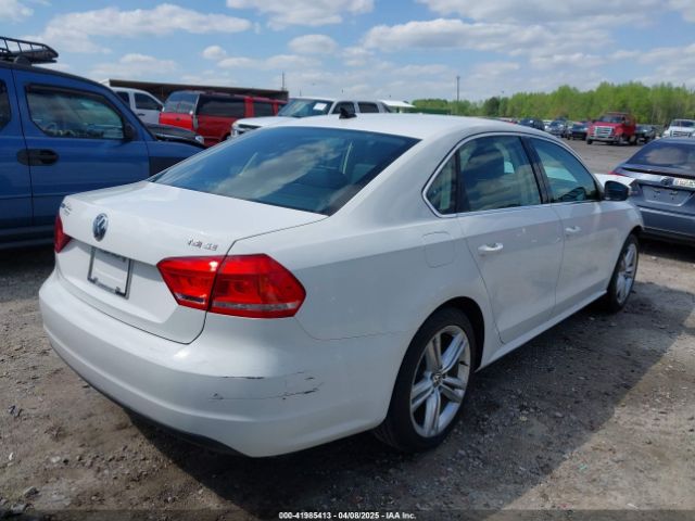 1VWBT7A36EC088217 Volkswagen Passat 1.8t Se