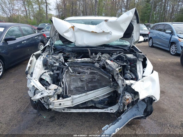 5J6RM3H58EL027458 Honda CR-V EX