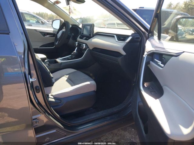 JTMP1RFV8KD015358 Toyota Rav4 Xle