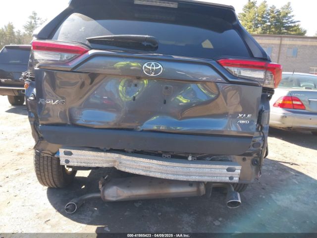 JTMP1RFV8KD015358 Toyota Rav4 Xle
