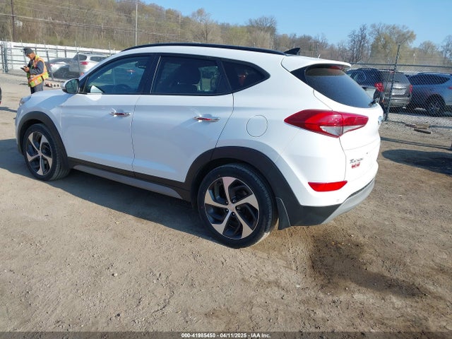 KM8J3CA25JU616845 Hyundai Tucson Limited