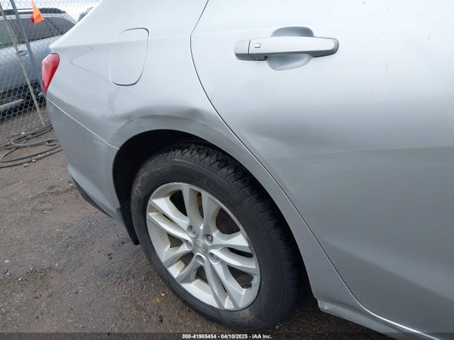 1G1ZE5ST4GF223803 Chevrolet MALIBU 1LT