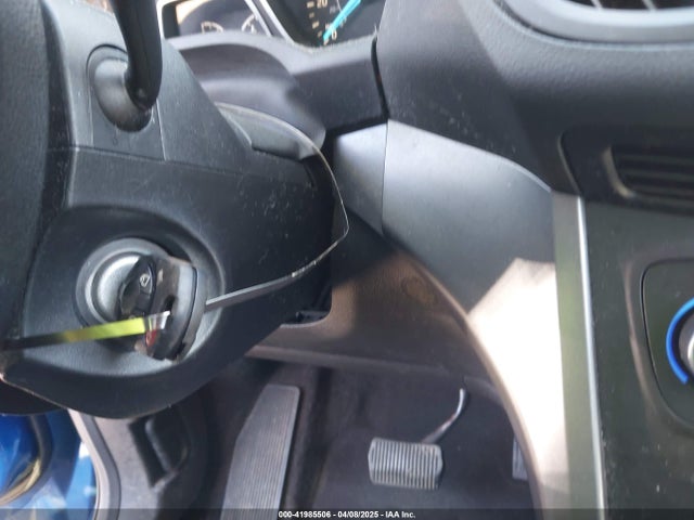 1FMCU0GD9HUB39750 Ford ESCAPE SE