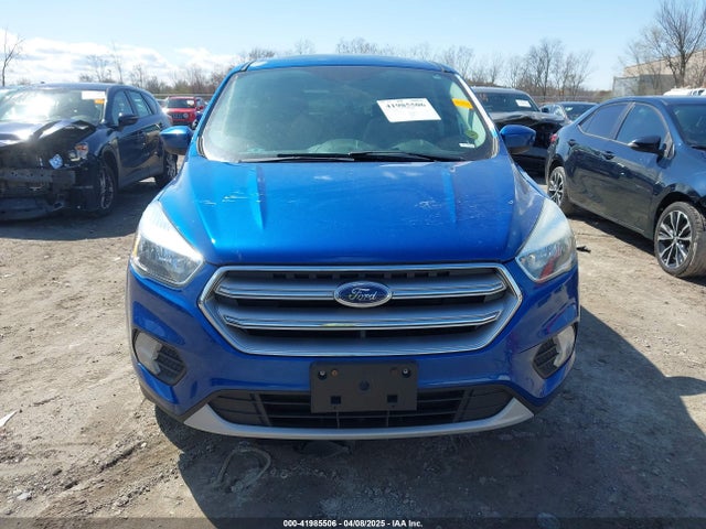 1FMCU0GD9HUB39750 Ford ESCAPE SE