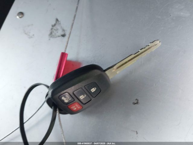 5YFBURHE0HP736293 Toyota COROLLA LE