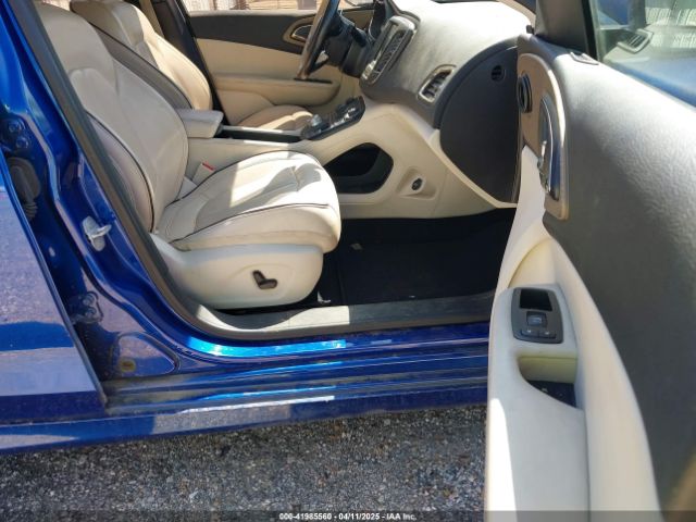 1C3CCCCG1FN549043 Chrysler 200 C
