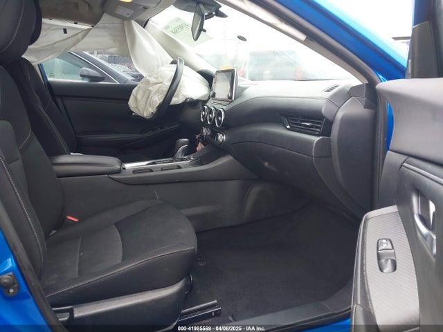 3N1AB8CV2MY223627 Nissan Sentra Sv Xtronic Cvt