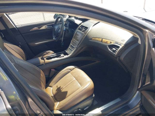3LN6L2G92ER835456 Lincoln MKZ