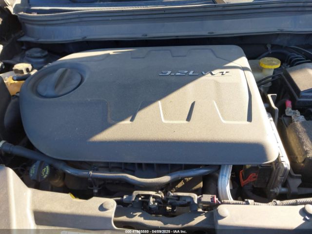 1C4PJMDS3EW140238 Jeep Cherokee Limited