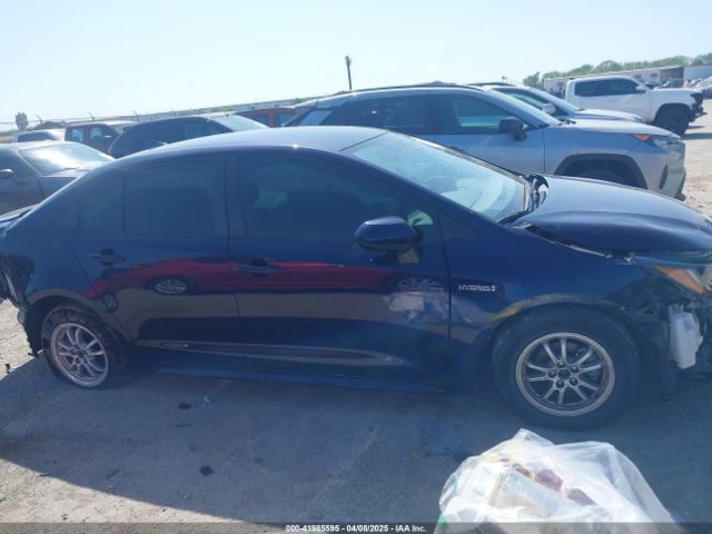 JTDEAMDE3MJ009789 Toyota Corolla Hybrid Le