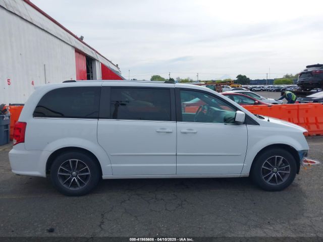 2C4RDGCG1HR561127 Dodge Grand Caravan Sxt