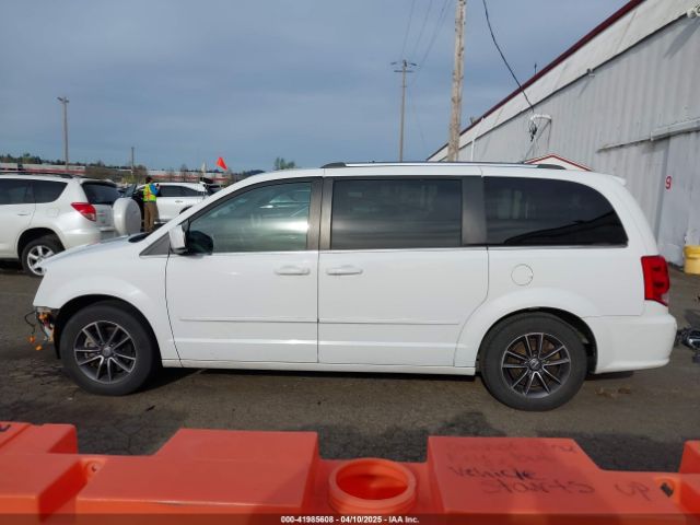 2C4RDGCG1HR561127 Dodge Grand Caravan Sxt