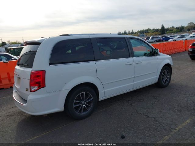 2C4RDGCG1HR561127 Dodge Grand Caravan Sxt