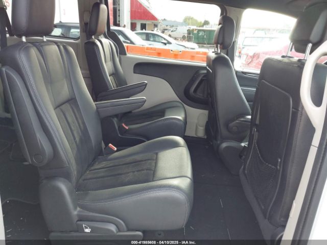 2C4RDGCG1HR561127 Dodge Grand Caravan Sxt