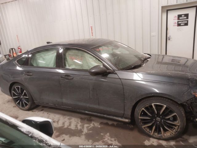 1HGCY2F83PA030842 Honda Accord Hybrid Touring