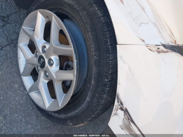 KNDJ23AUXL7003727 KIA SOUL S