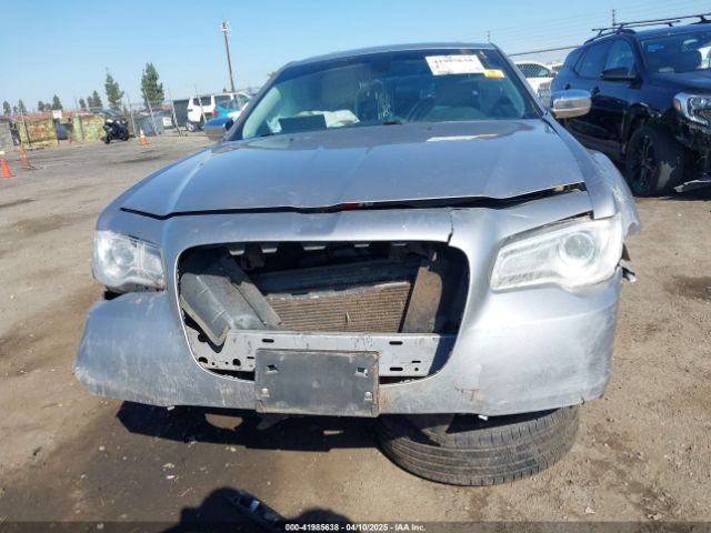 2C3CCAEG2HH565152 Chrysler 300C