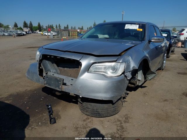 2C3CCAEG2HH565152 Chrysler 300C