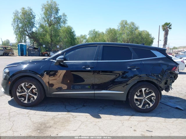 5XYK33AF1PG004356 KIA Sportage Ex