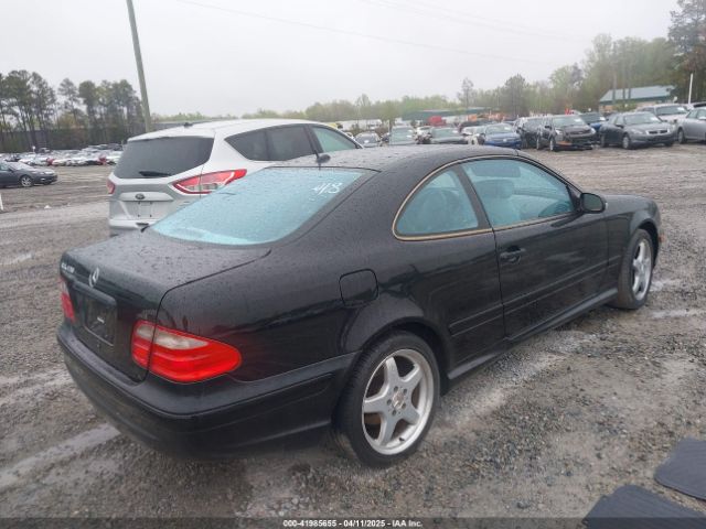 2002 MERCEDES-BENZ CLK 430 WDBLJ70G12T124097 Photo 3