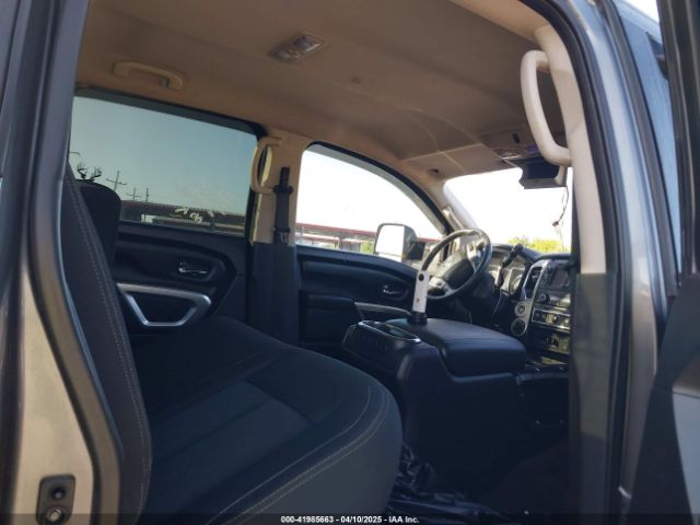 1N6BA1F43HN510554 Nissan Titan Xd Sv Diesel