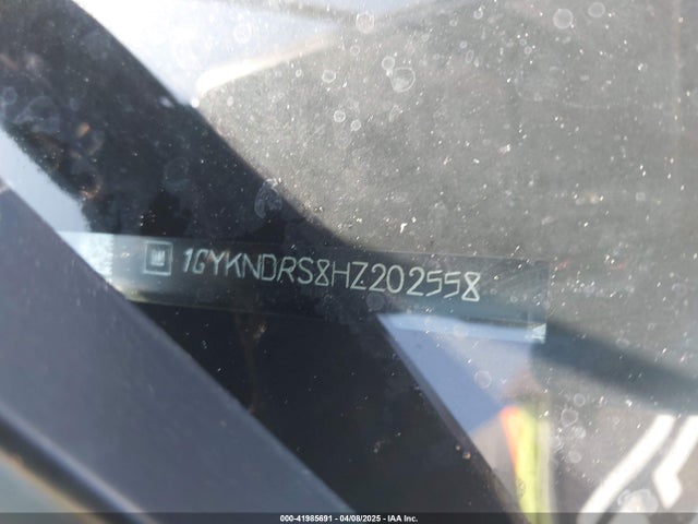 2017 CADILLAC XT5 1GYKNDRS8HZ202558 Photo 8