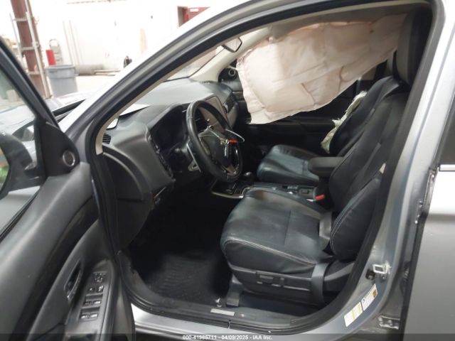 2017 MITSUBISHI OUTLANDER JA4JZ4AX7HZ045970 Photo 4