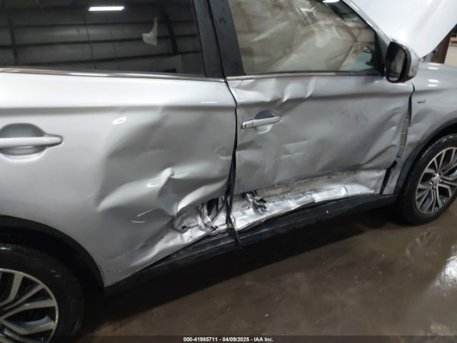 2017 MITSUBISHI OUTLANDER JA4JZ4AX7HZ045970 Photo 5