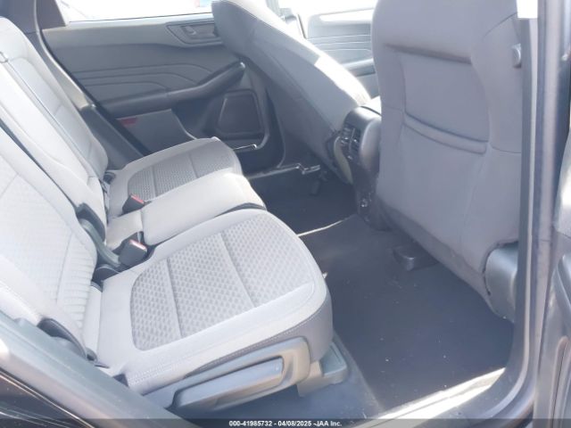1FMCU9G64NUB16684 Ford ESCAPE SE